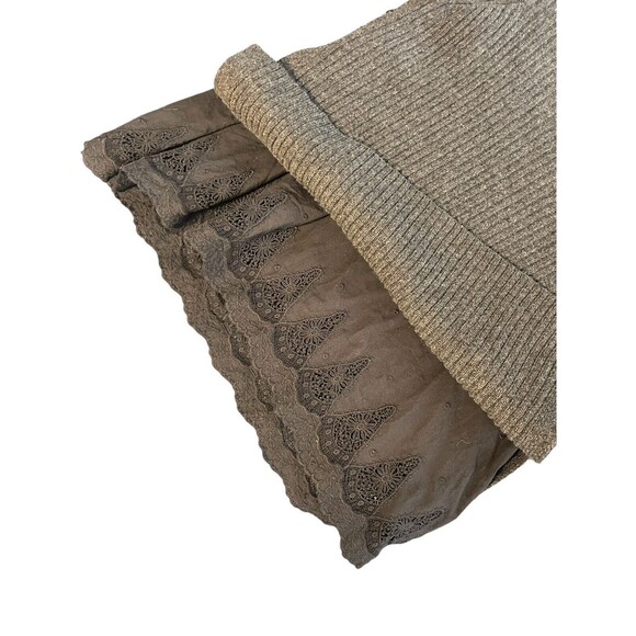 Garnet Hill Womens M  Gray  Wool Turtle Neck Pullover Side Buttons Lace Trim‎ - Picture 6 of 14